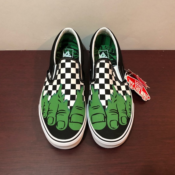 Vans X Marvel Classic Slip-On, Hulk, Various Sizes - Picture 11 of 15